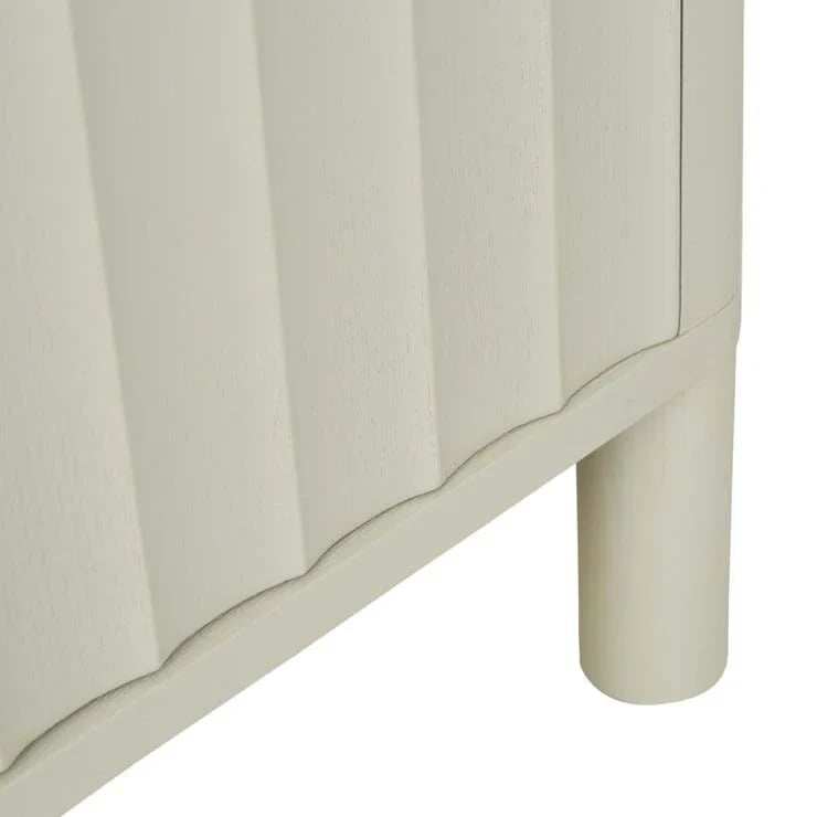 Oliver Fluted Buffet Putty