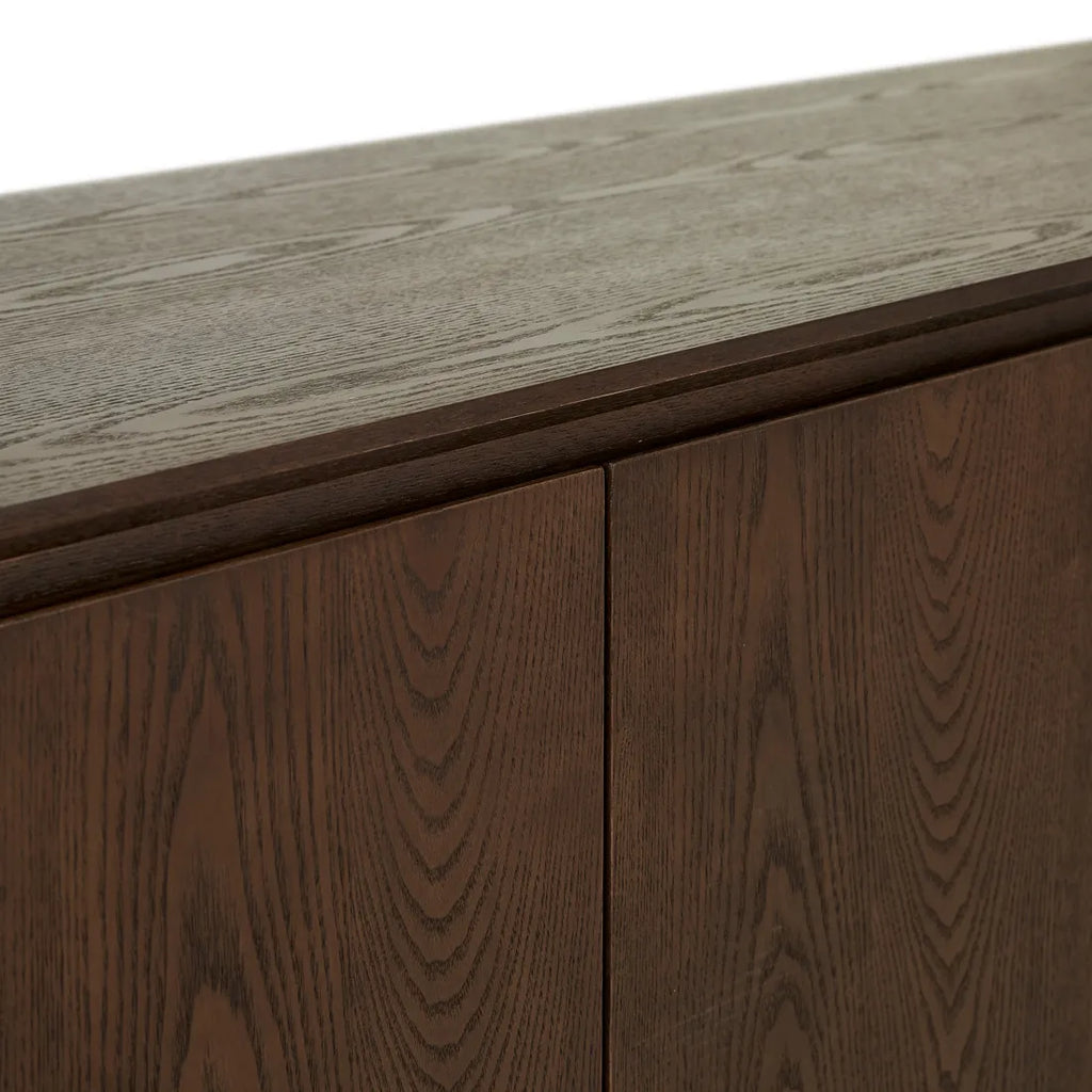 Pluto Buffet Tobacco Ash