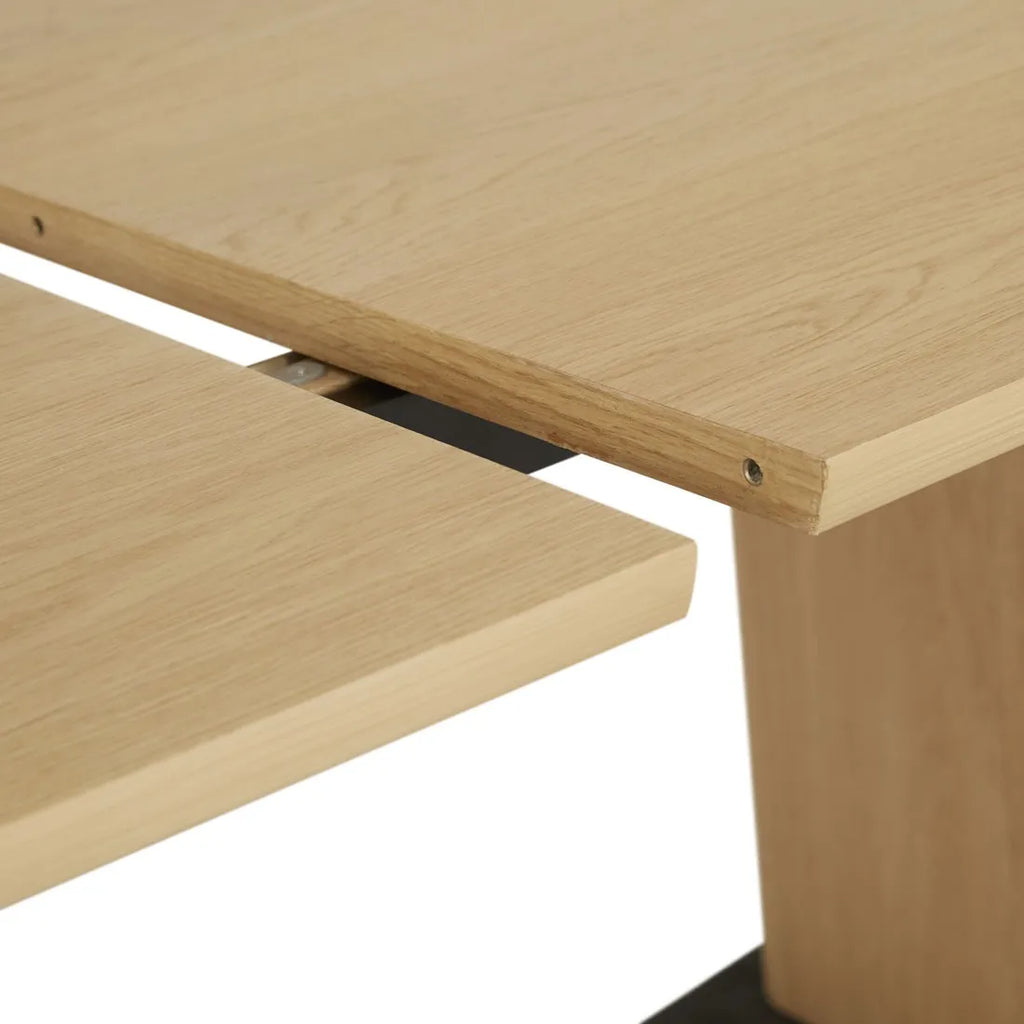 Seb Glide Extendable Dining Table Oak