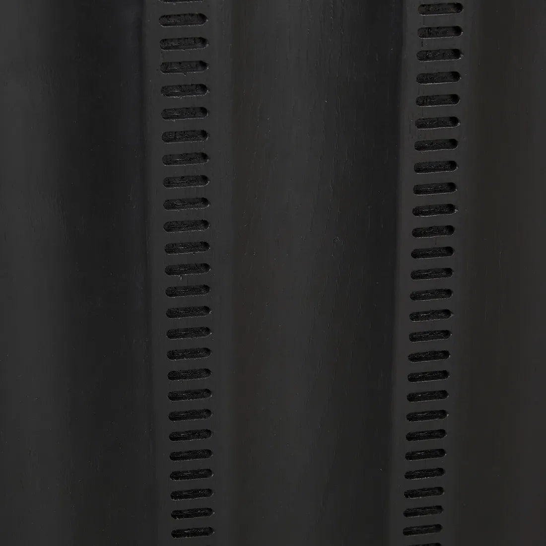 Ember Entertainment Unit Black