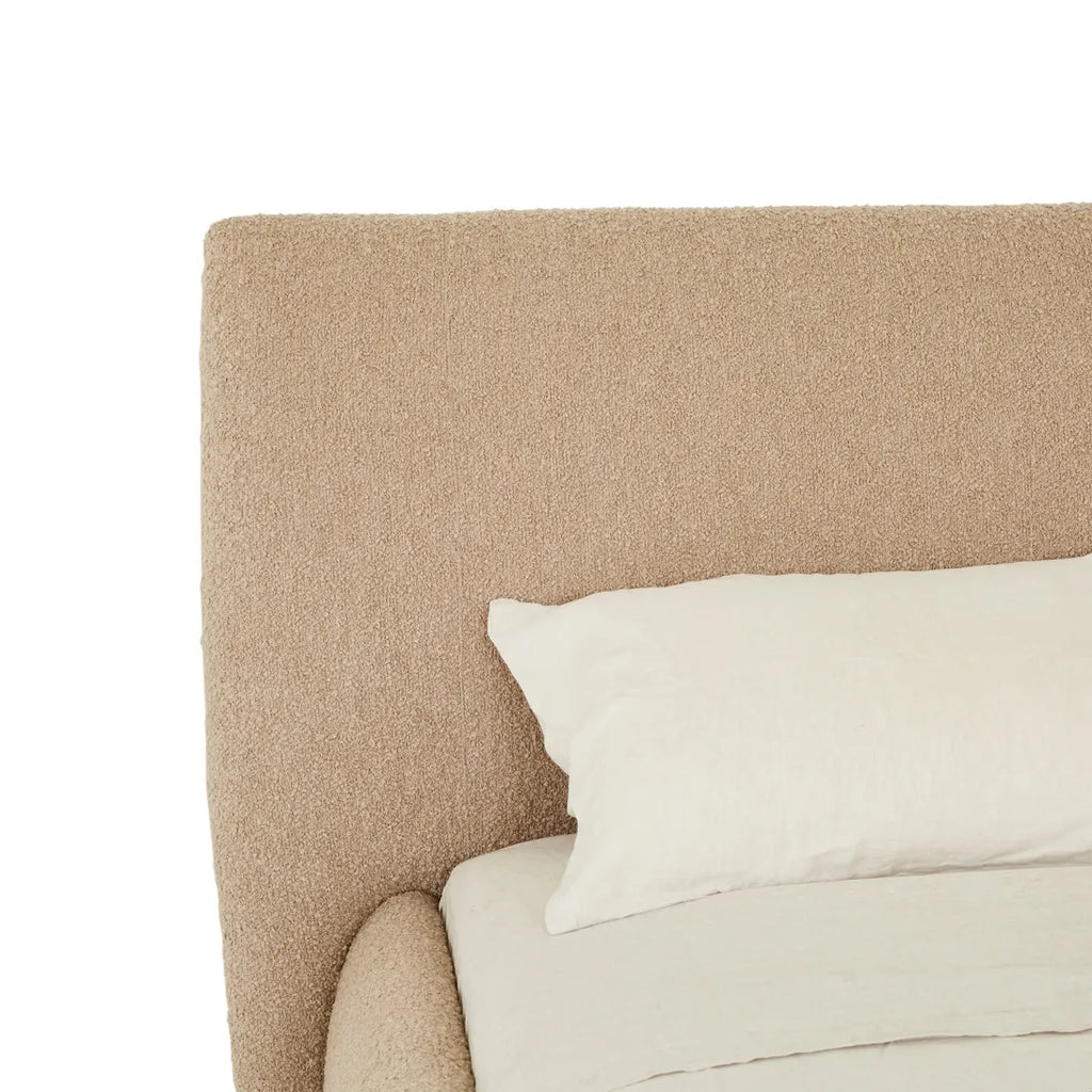 Madrid Curve Bed King Beige Chunky Boucle