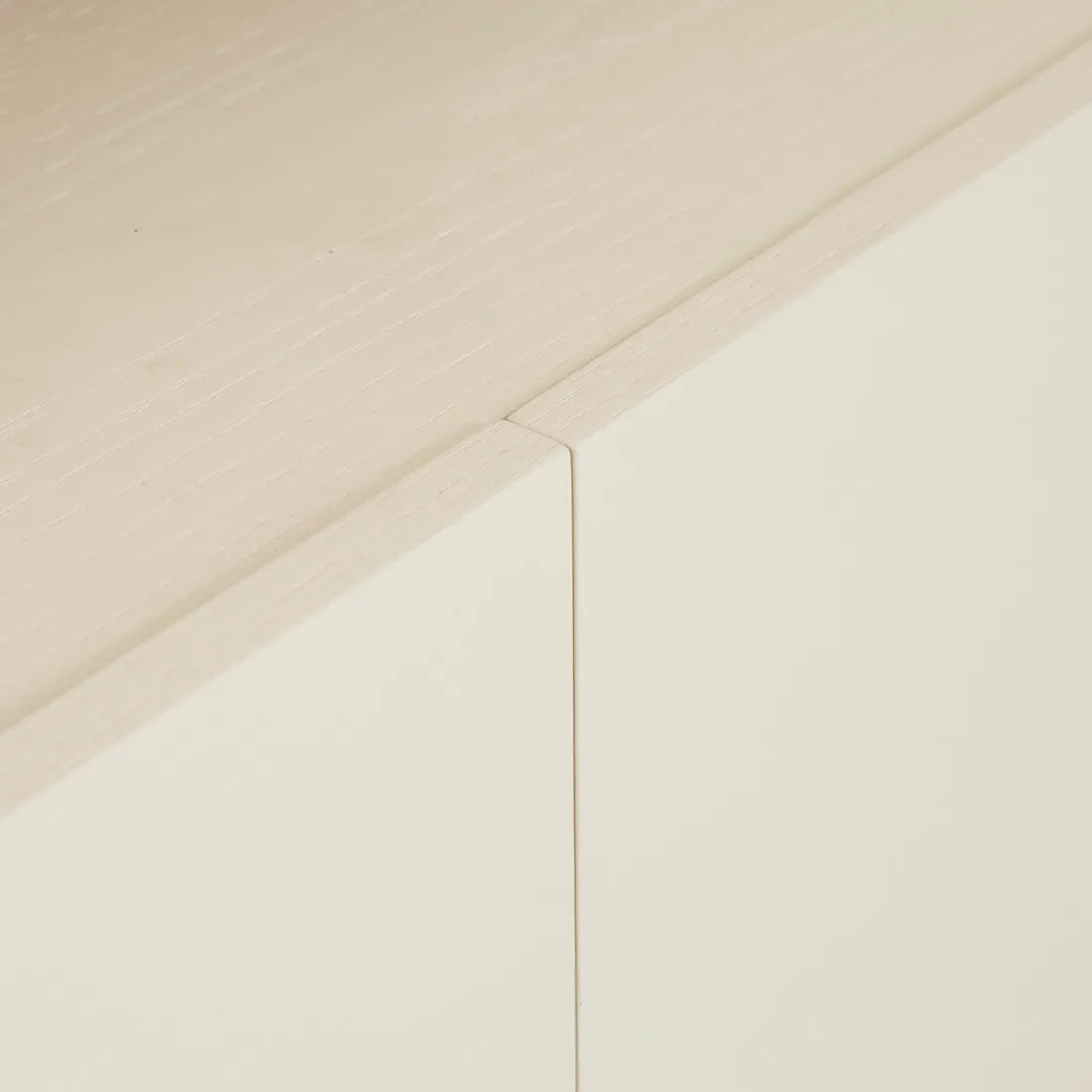 Float Marble Buffet Shell