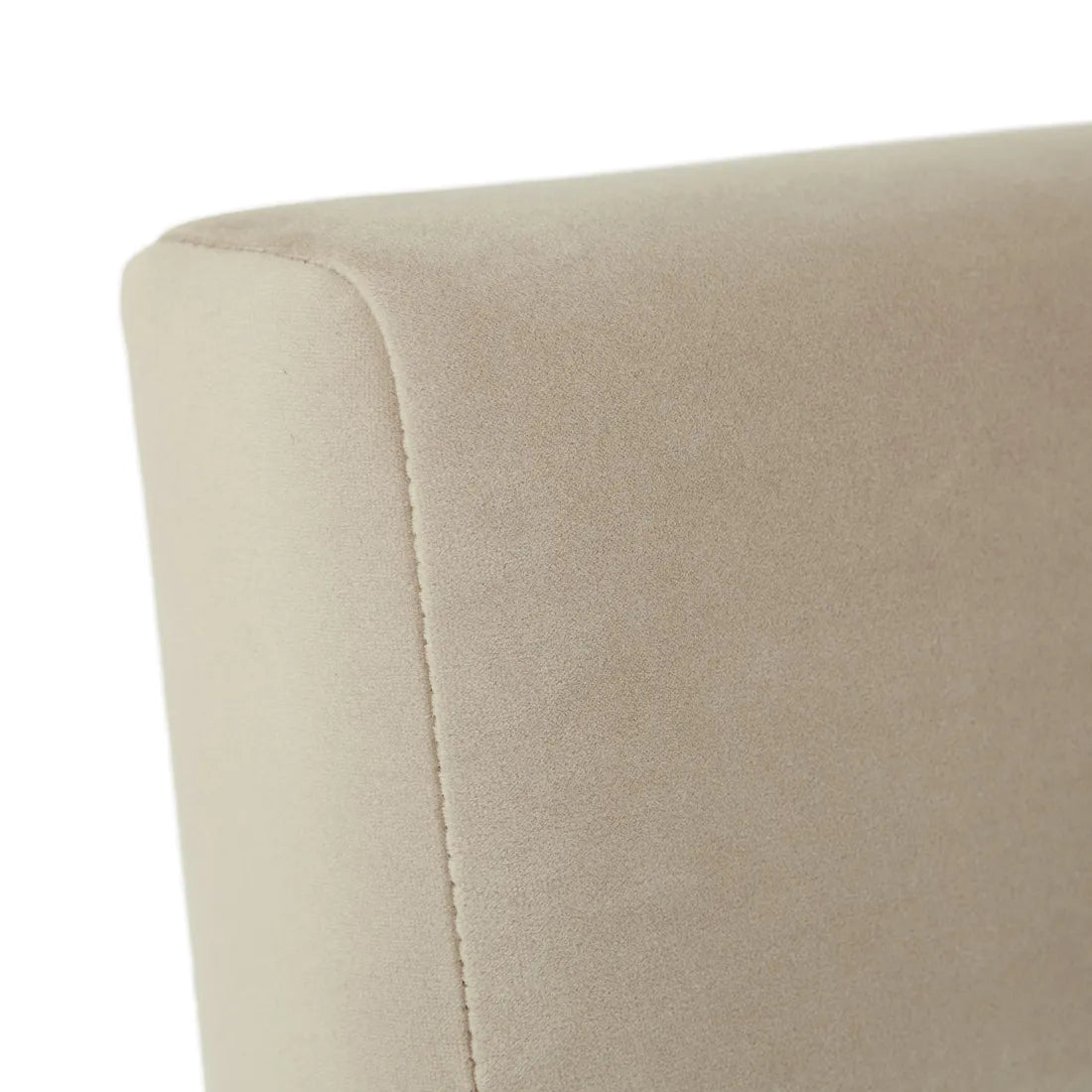 Hugo Panel Queen Bedhead Pearl Velvet