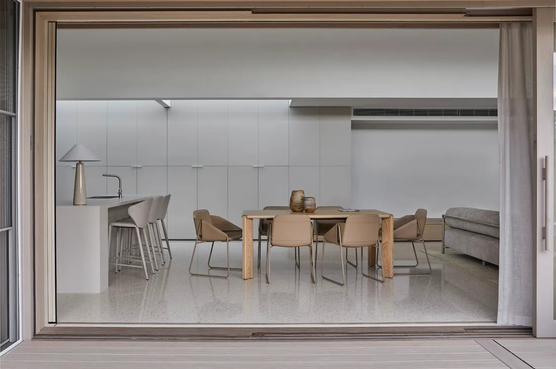 Ray Dining Table Black Oak
