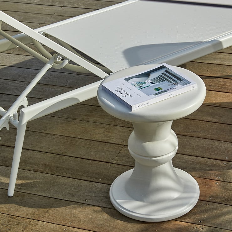 Portsea Classic Sunbed White
