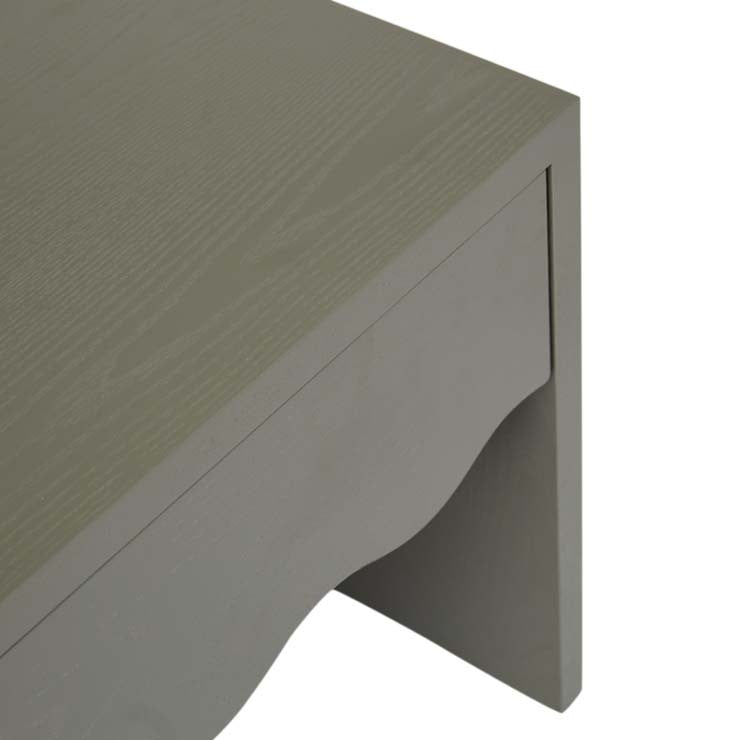 Artie Wave Bedside Snowgum